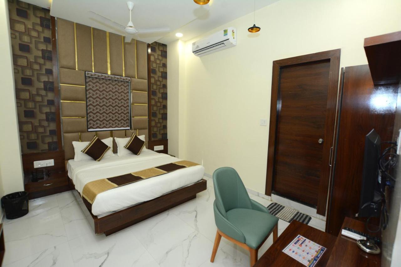 Hotel Villa Inn Anand Exterior photo